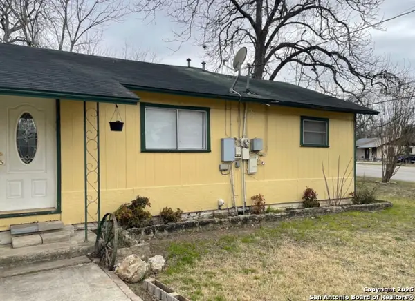 220 S Live Oak, New Braunfels, TX 78130