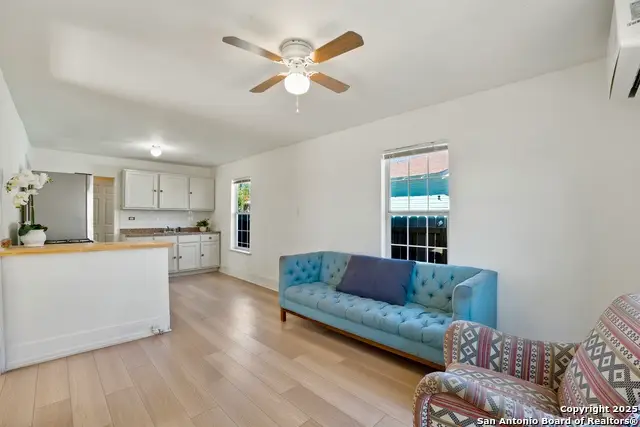 1519 N Sabinas, San Antonio, TX 78207 - Image #3