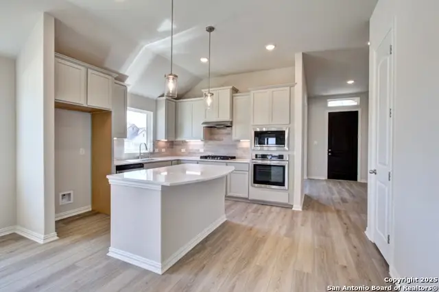 13518 Valjean Avenue, San Antonio, TX 78253 - Image #3