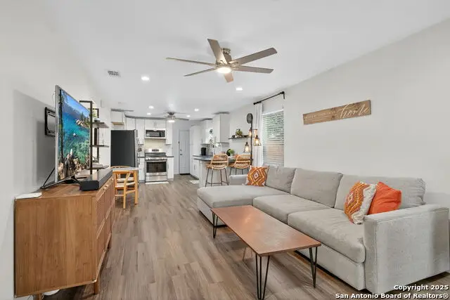 108 Ewald St, San Antonio, TX 78212 - Image #3