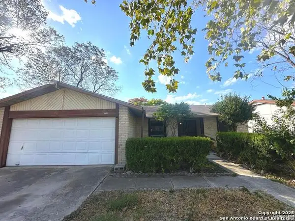 1027 Hickory Trail, San Antonio, TX 78245