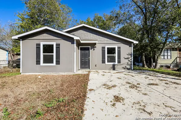 528 New Braunfels, Seguin, TX 78155