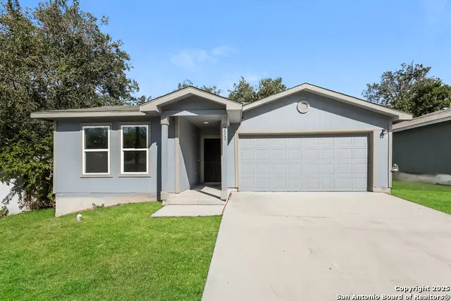 222 Garcia, Seguin, TX 78155 - Image #1