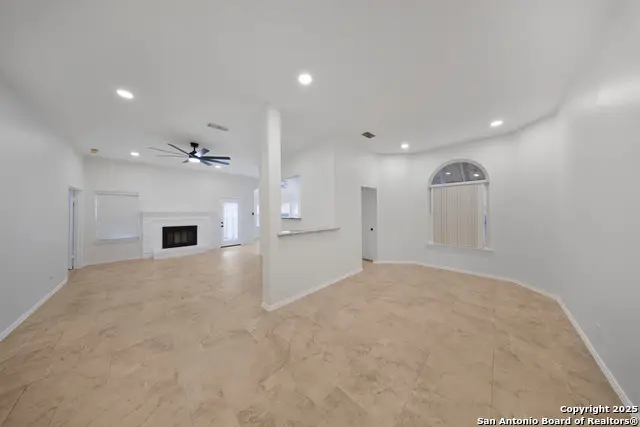 9523 Black Thorn, San Antonio, TX 78240 - Image #2