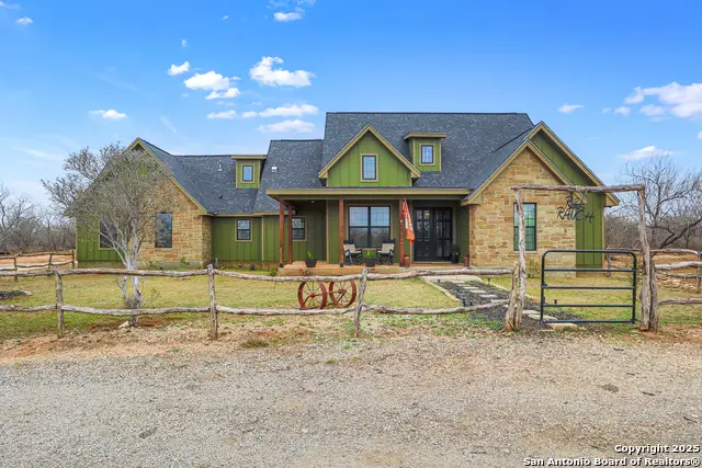 5734 Fm 2200 W, Moore, TX 78057 - Image #1