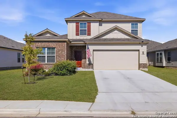 1144 Water, Seguin, TX 78155