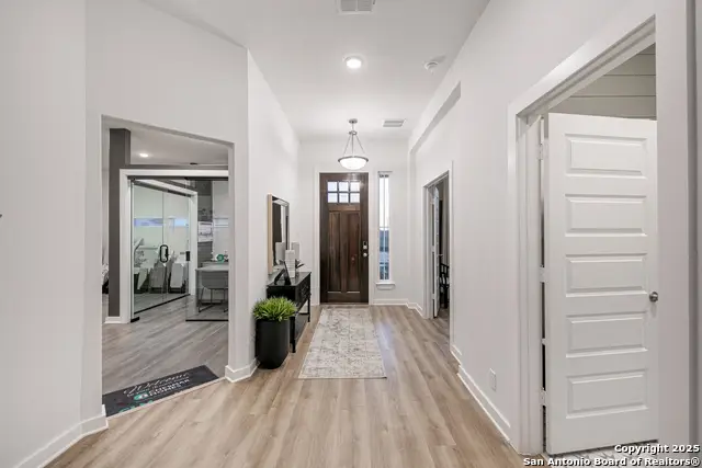 326 Glenwood Ranch, Cibolo, TX 78108 - Image #3