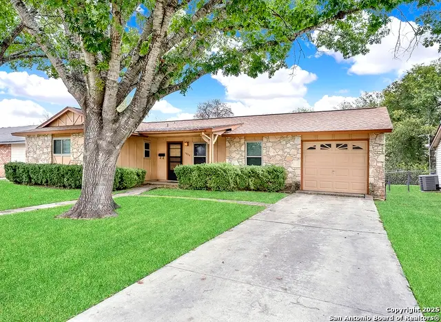 1004 Gettysburg, Schertz, TX 78154 - Image #2