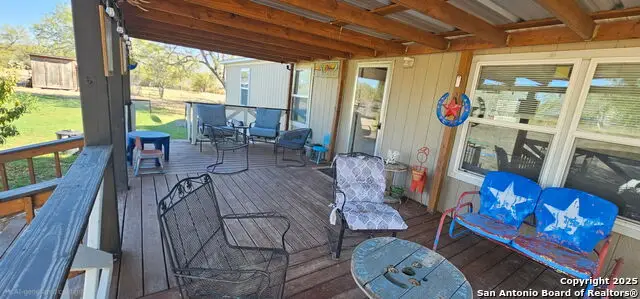 275 W Trail, Pleasanton, TX 78064 - Image #2