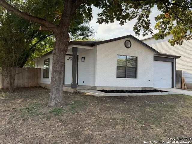 2631 Buffalo Pass, San Antonio, TX 78245 - Image #2