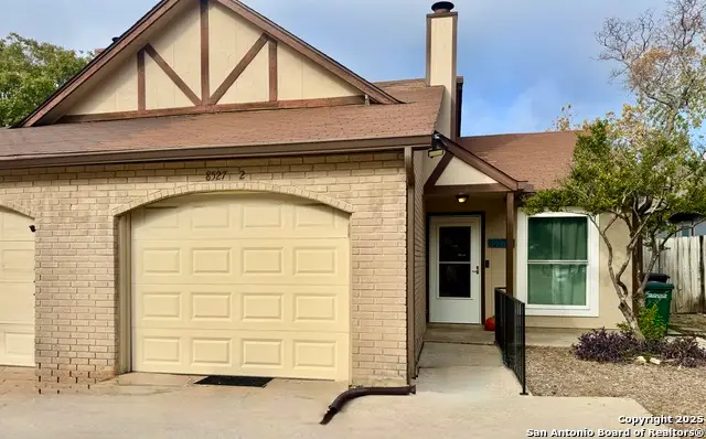 8527 Stonebridge #2, San Antonio, TX 78240 - Image #2