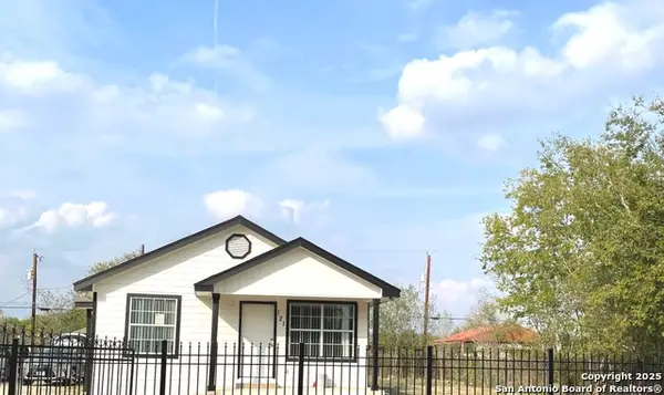 121 Esma, San Antonio, TX 78223