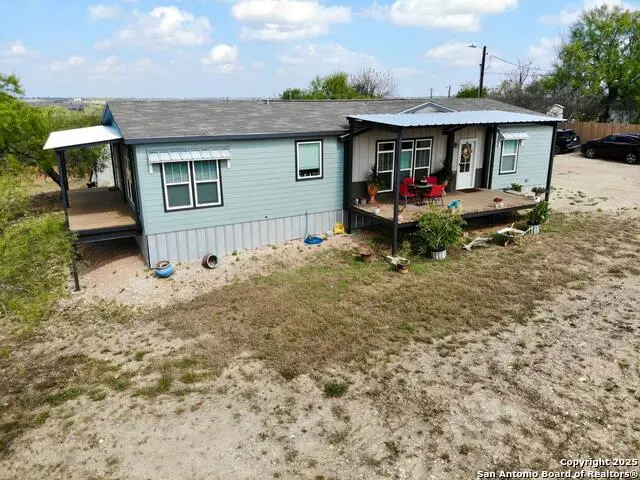 192 County Road 5635, Castroville, TX 78009 - Image #2