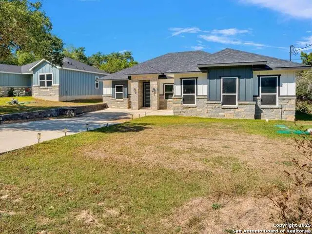 1363 Canyon Edge, Canyon Lake, TX 78133 - Image #3