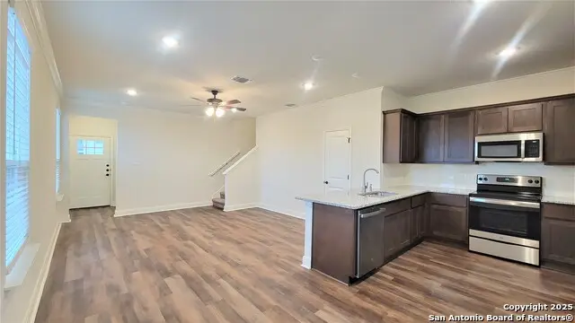 10330 Candlewood Way, San Antonio, TX 78245 - Image #3