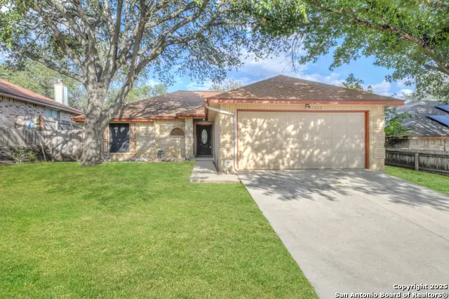 11702 Forest Hollow, Live Oak, TX 78233 - Image #3