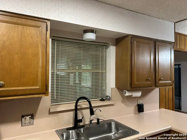 241 Ralston, Converse, TX 78109 - Image #3