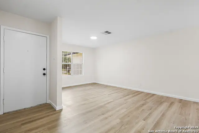 531 Kernan, San Antonio, TX 78227 - Image #2