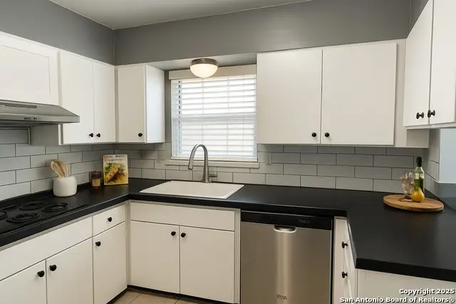 8715 Starcrest #23, San Antonio, TX 78217 - Image #3