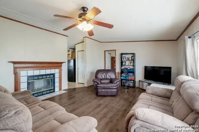 104 Kickapoo, Seguin, TX 78155 - Image #2