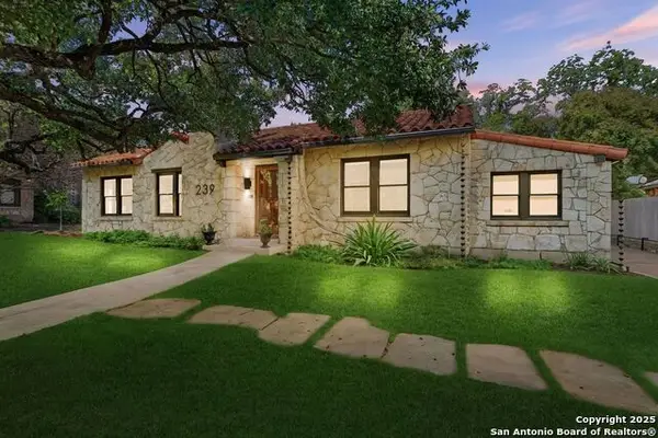 239 Belvidere, Olmos Park, TX 78212