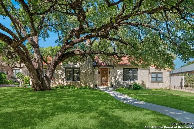 239 Belvidere, Olmos Park, TX 78212 - Image #2
