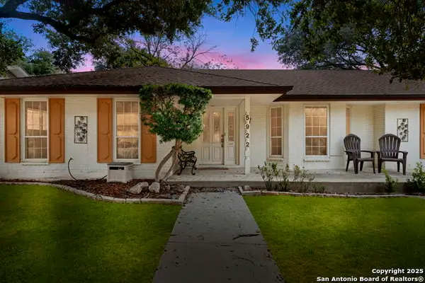 5922 Windhaven, Windcrest, TX 78239