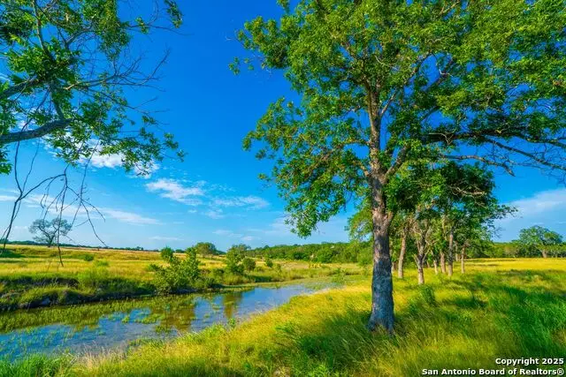 112 Majestic Oaks Drive, Boerne, TX 78006 - Image #2