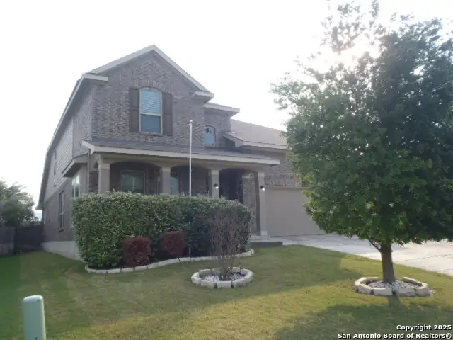 2042 Carter Ln, New Braunfels, TX 78130 - Image #3