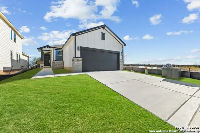 767 Langston, New Braunfels, TX 78130 - Image #1