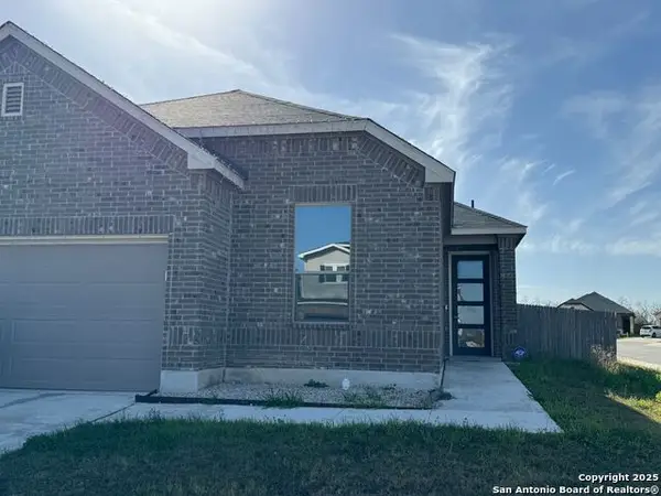 1002 Galapagos, San Antonio, TX 78214