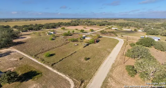 1440 Rendon, Poteet, TX 78065 - Image #3