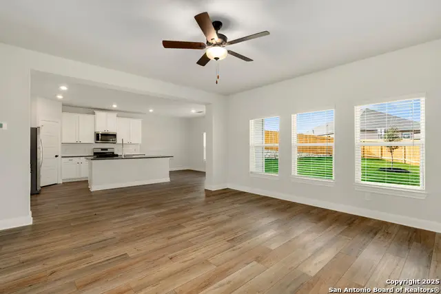 9427 Dassler Springs, Converse, TX 78109 - Image #2