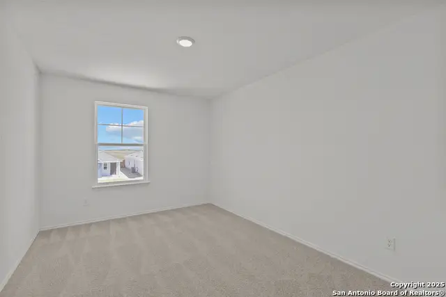 4053 Bermuda Ln, Seguin, TX 78155 - Image #3