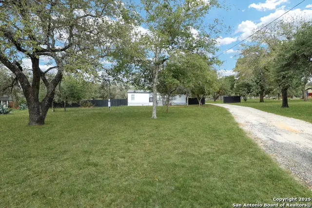 5107 Savannah Chase, Von Ormy, TX 78073 - Image #2