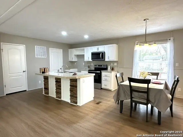 4051 Sutherland Springs, Seguin, TX 78155 - Image #3