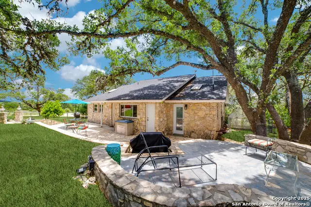 20892 Bluehill Pass, Helotes, TX 78023 - Image #2