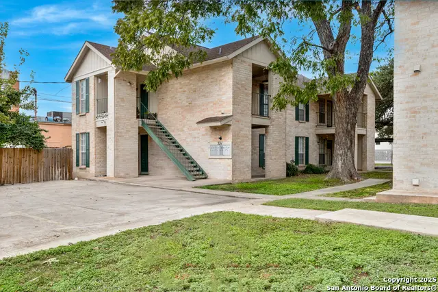 331 W Mistletoe, San Antonio, TX 78212 - Image #3