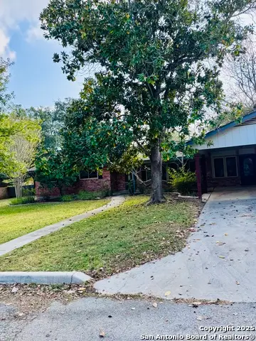 1705 Hickory, Floresville, TX 78114 - Image #2