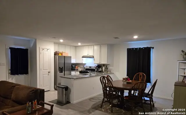 2815 Millikan Dr., Converse, TX 78109 - Image #3