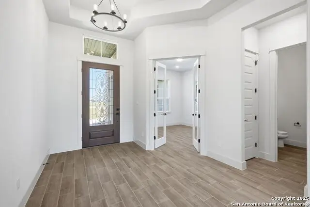 171 Pradera Ridge Drive, Floresville, TX 78114 - Image #2