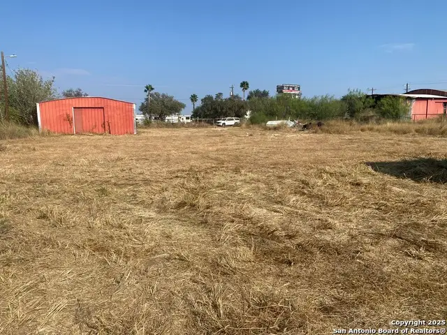 15650 Interstate Highway 35, Dilley, TX 78017 - Image #1