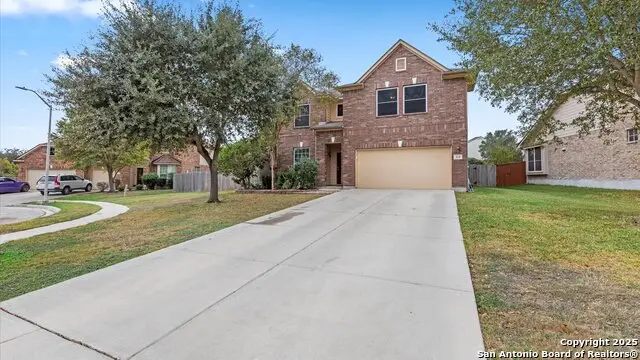 325 Golden Bear Dr, Cibolo, TX 78108 - Image #1