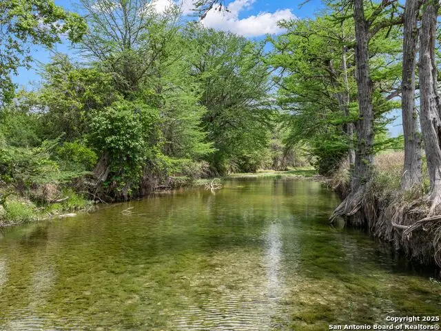 497 Cypress Falls, Utopia, TX 78884 - Image #3