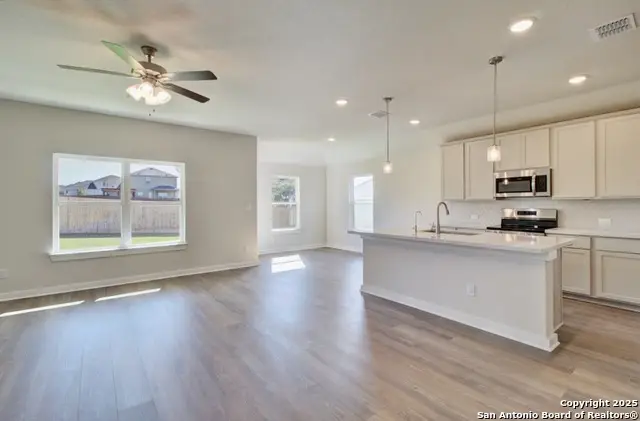 3550 Twin Dish Way, New Braunfels, TX 78130 - Image #2