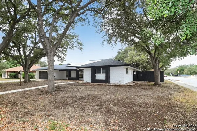 421 Candleglo, Windcrest, TX 78239 - Image #2