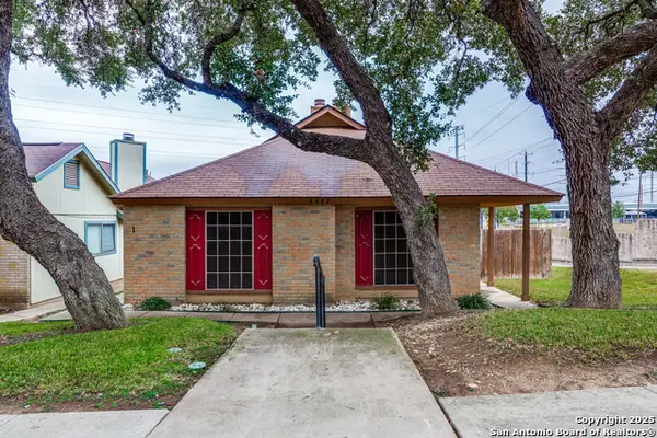 8402 Cranberry Hill, San Antonio, TX 78254