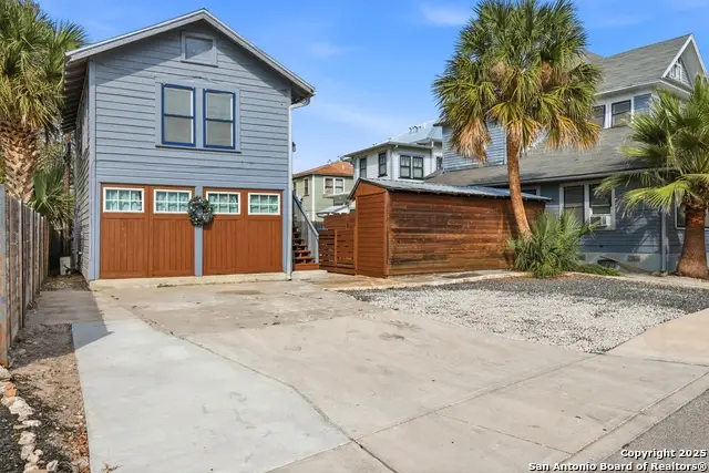 135 Adams St #4, San Antonio, TX 78210 - Image #1