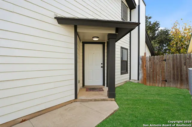 6914 Country Dawn, San Antonio, TX 78240 - Image #3