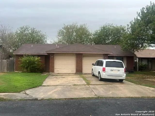 5711 Lochmoor, San Antonio, TX 78244 - Image #2